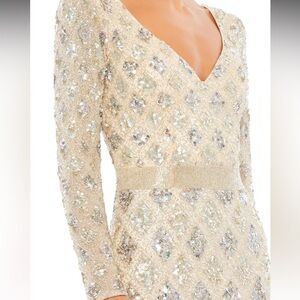 Mac Duggal Size 18 Stunning Platinum Color Shift Long Sleeve Evening Gown. 18